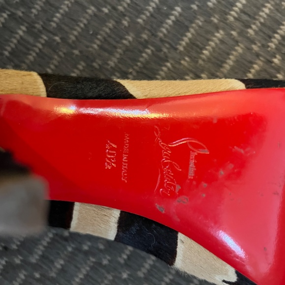 Christian Louboutin Faux Fur heels - Picture 4 of 5